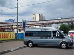 Бесплатный автобус Genser в пункт аренды автомобилей АрендаАвто-хта на ул.Добролюбова